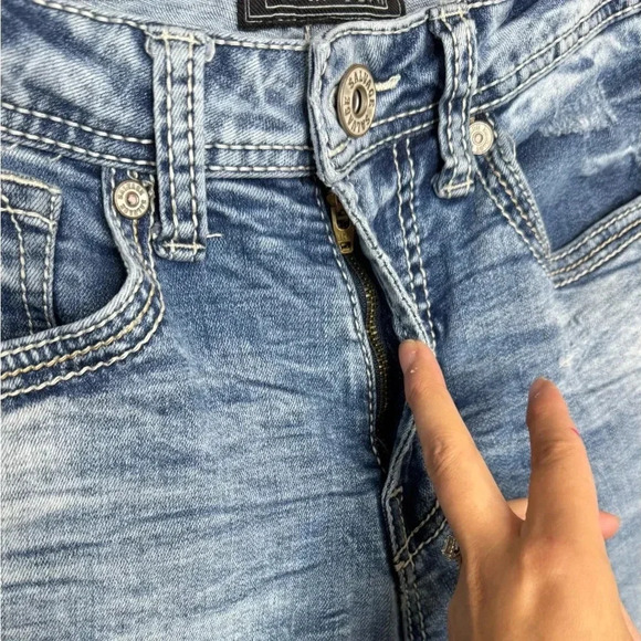 Salvage Distressed Bootcut Embroidered 5 Pocket Men Jeans Size 30x30 - Picture 5 of 13